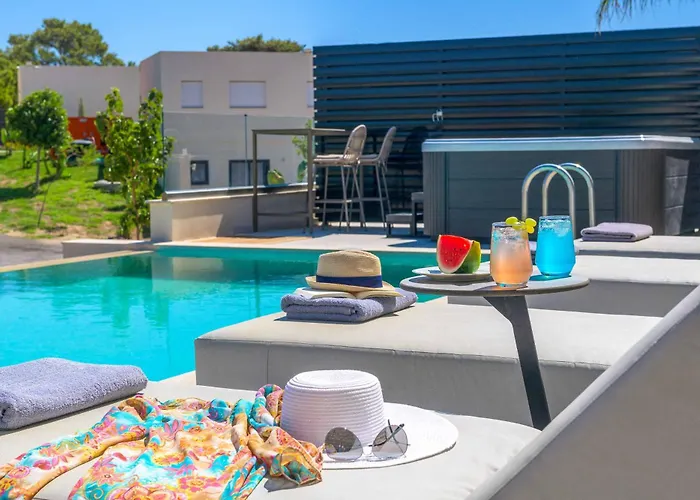 Trapezia Diamond Villa