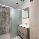 Trapezia Diamond